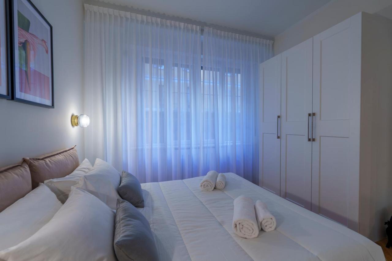 Appartement Porta Venezia-Trilocale-Luxury Con Wifi-Neflix à Milan Extérieur photo