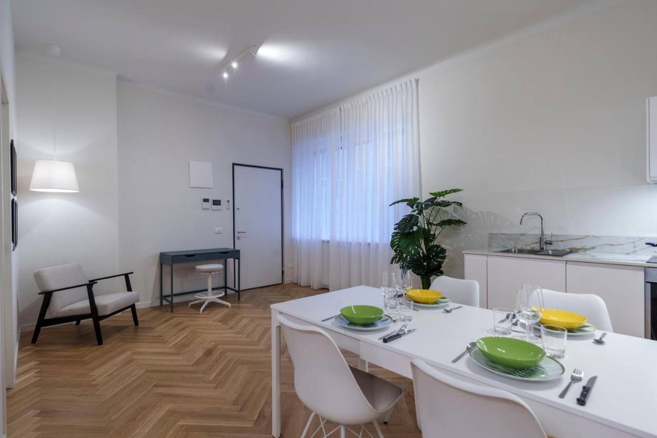 Appartement Porta Venezia-Trilocale-Luxury Con Wifi-Neflix à Milan Extérieur photo