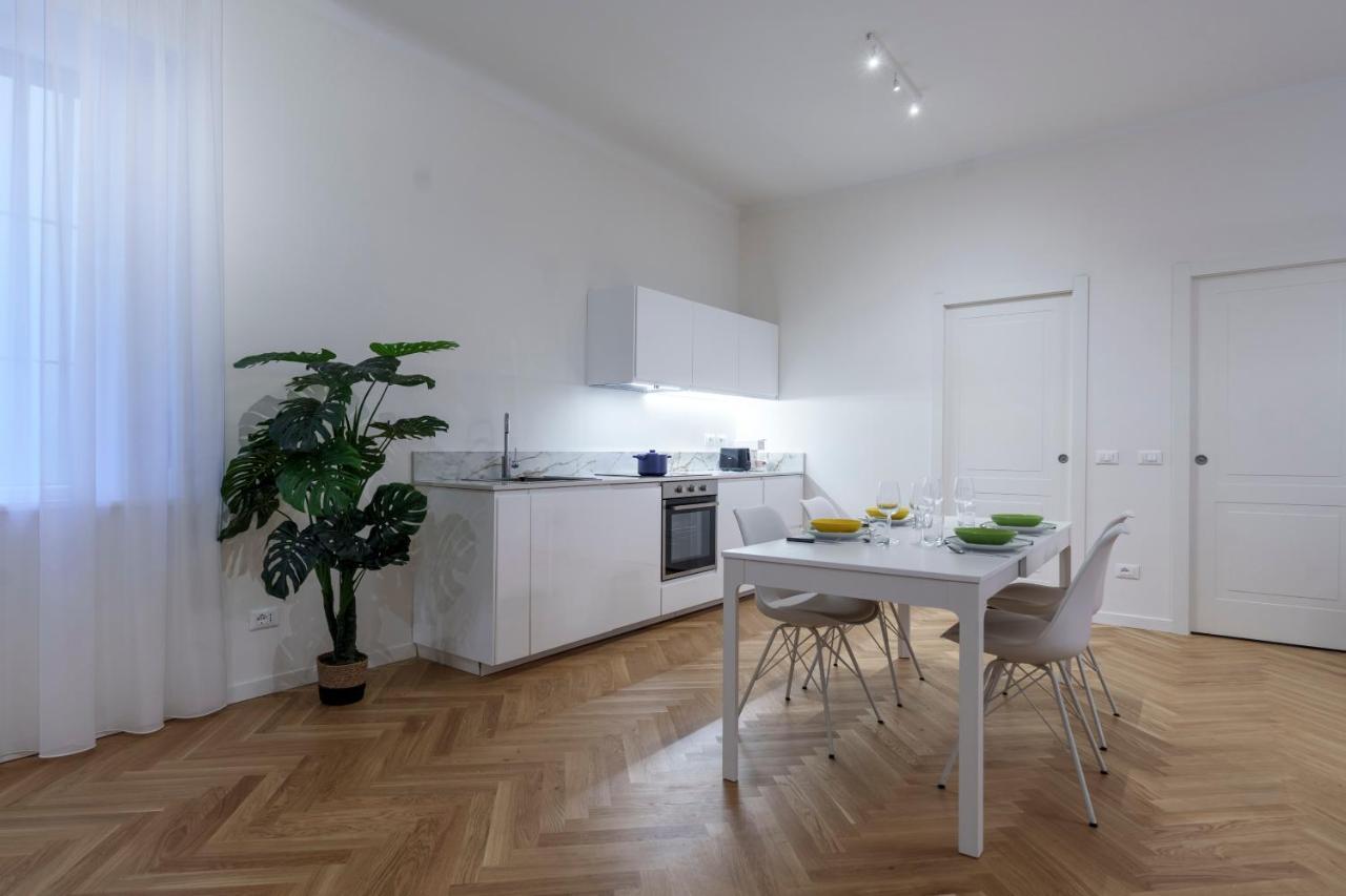 Appartement Porta Venezia-Trilocale-Luxury Con Wifi-Neflix à Milan Extérieur photo