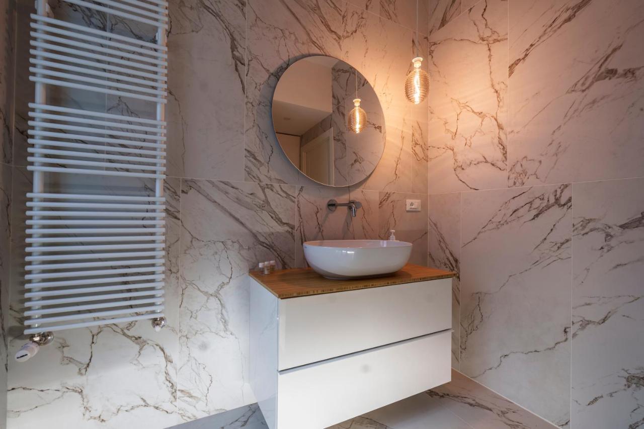 Appartement Porta Venezia-Trilocale-Luxury Con Wifi-Neflix à Milan Extérieur photo